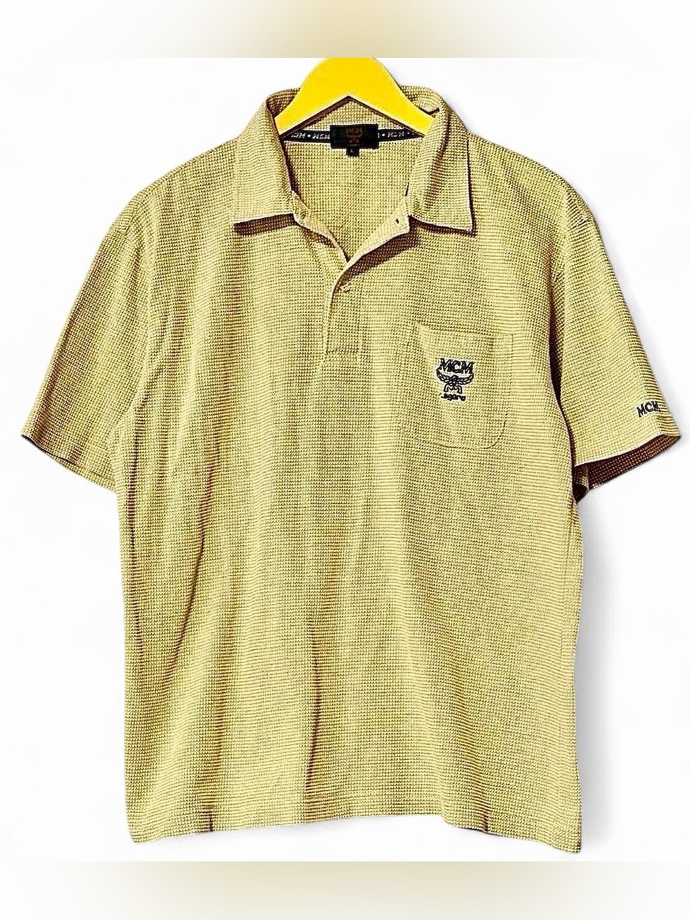 MCM yellow polo shirt with embroidered logo vibe vintage Size L